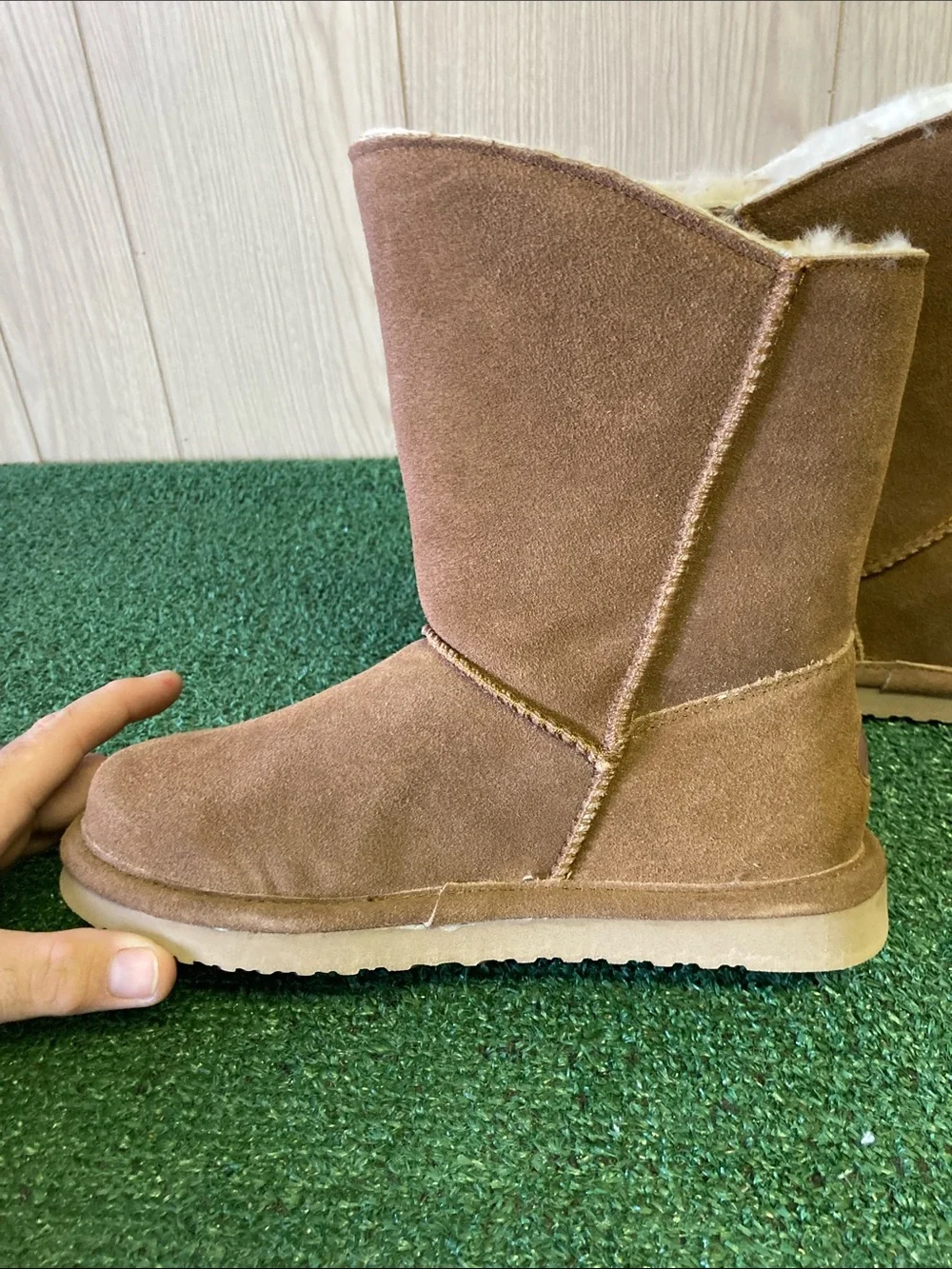 Old Friend Women's Suede Shearling Lined Boot size 7 NEW (OKPM-07-018)